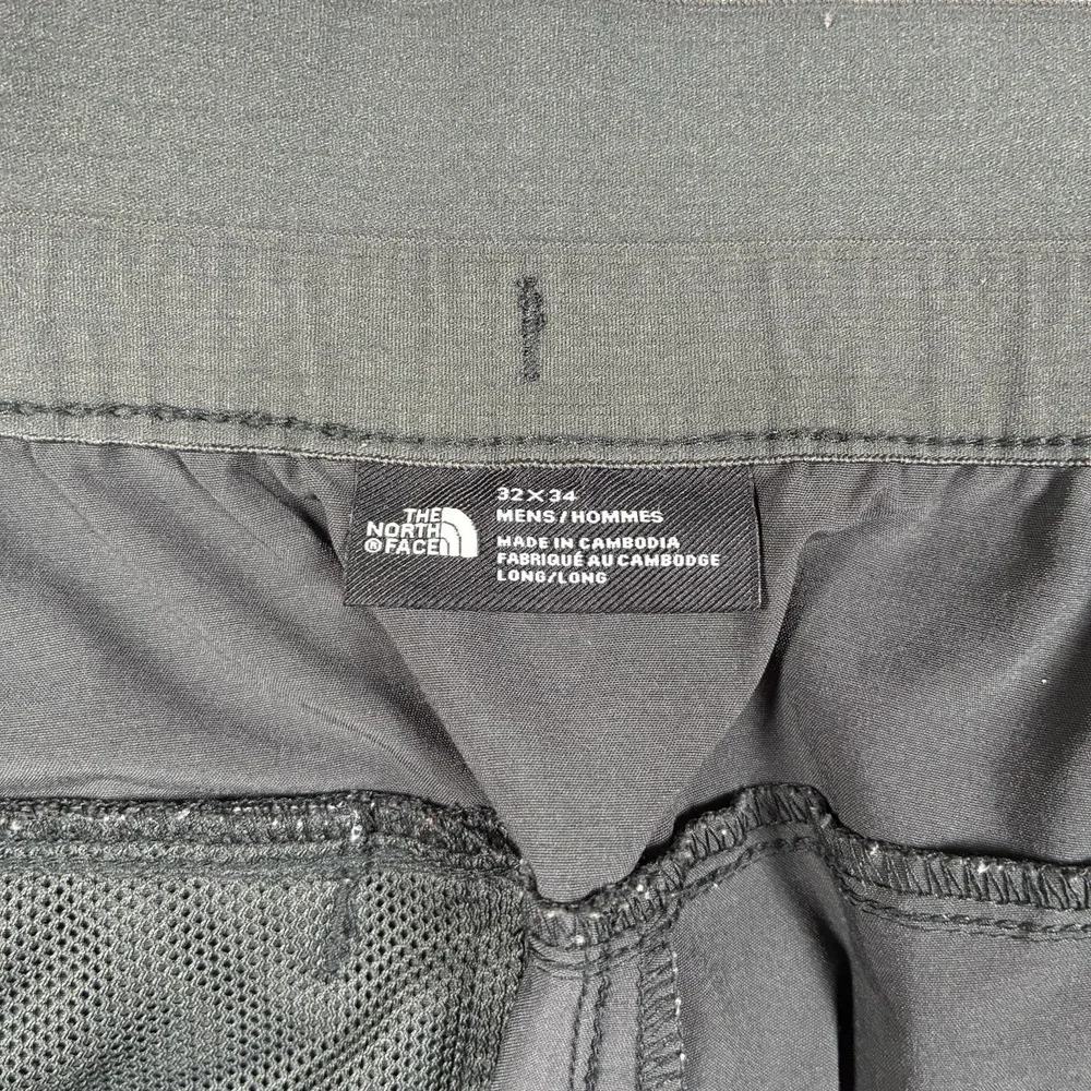 North Face Men's 32x34 (32 actual) Dark Gray Paramount Active Hiking Pants
